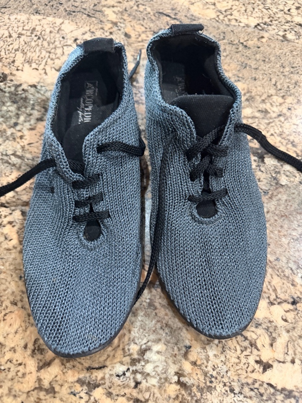 Arcopedico Women's Knit Lace-Up Sneakers in Gray and Black